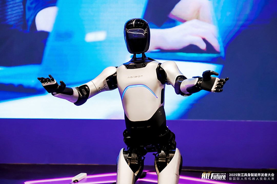 今年会官网-洗澡加热慢？樱花热水器零冷水护航，全屋热水畅爽用